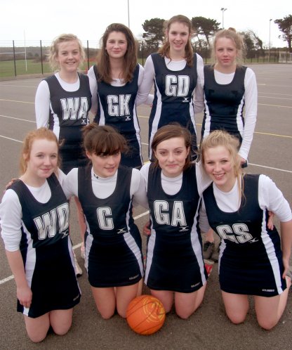 LYME REGIS: Netball success